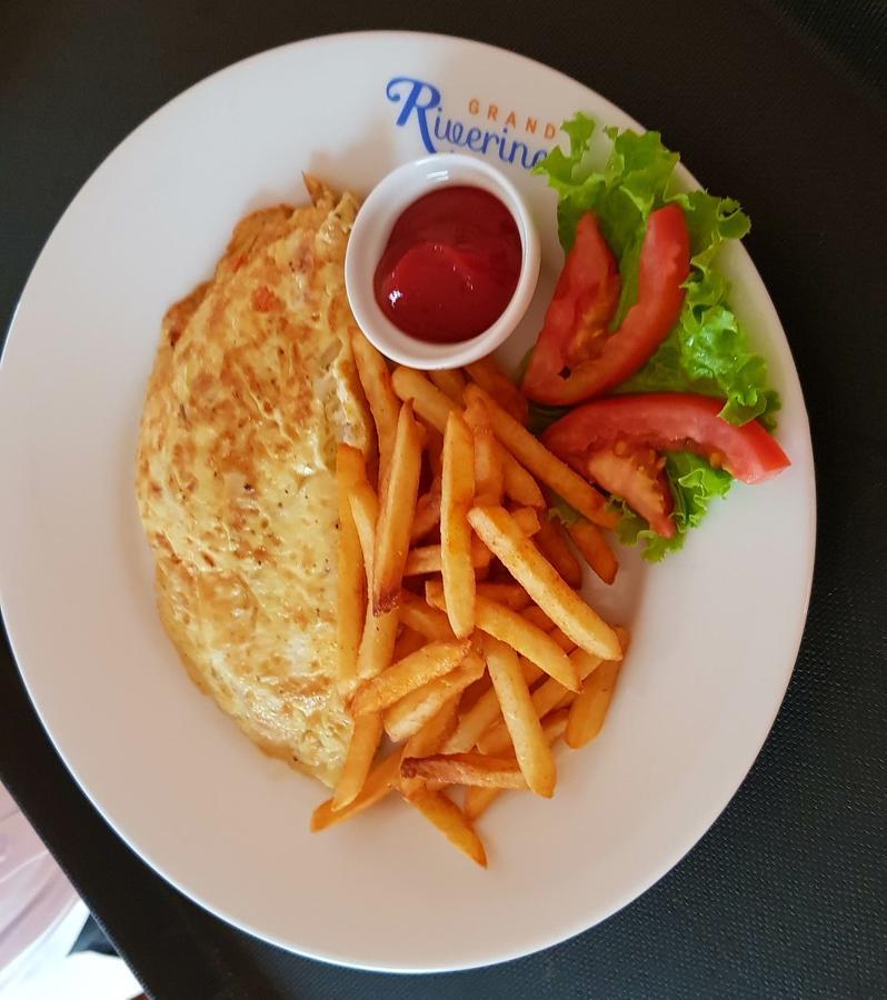 Grand Riverine Acomodação com café da manhã Kotugoda Exterior foto